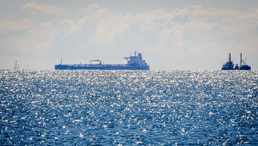 Tanker "Eventin" vor Insel Rügen