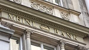 Meinl hat Millionen als Berater der Meinl Bank kassiert