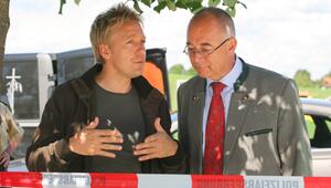 Max Müller (l.) und Alexander Duda in der "Rosenheim-Cops"-Folge "Abpfiff".