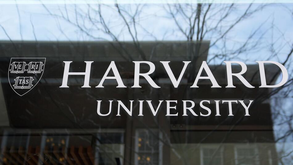 Das Logo der Harvard University