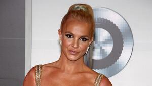 Britney Spears zeigt sich erschüttert, nachdem ihr einer ihrer Söhne gestand, nicht an Gott zu ...