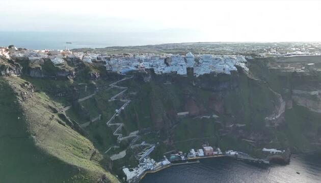 Santorini: Tausende verlassen Ferieninsel aus Angst vor Erdbeben