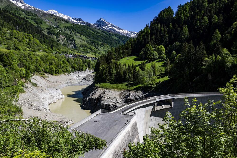 Nach Gletscherabbruch im Wallis
