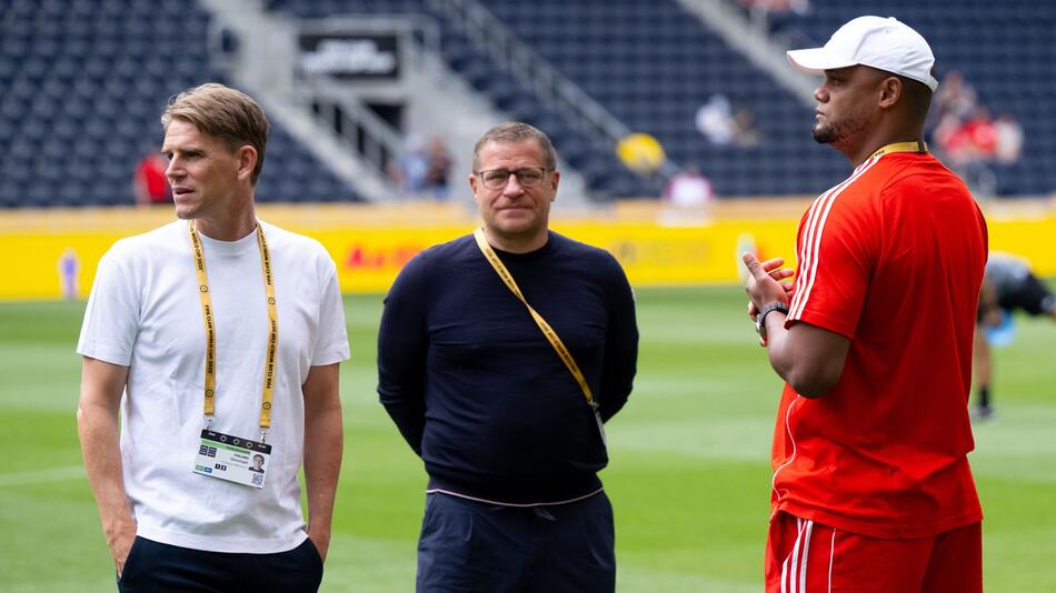 Bayern München - Auckland City
