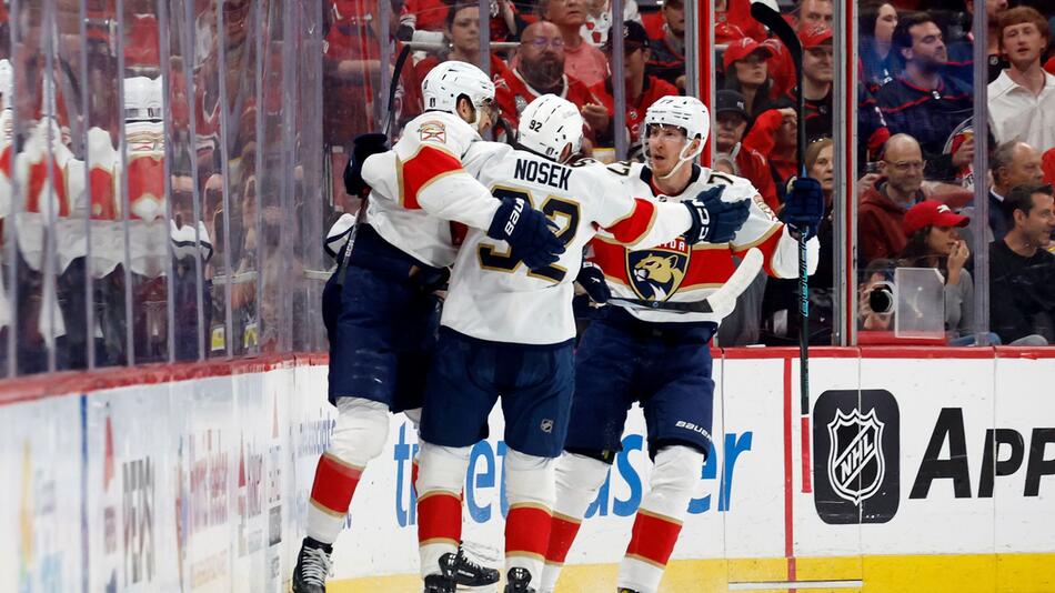 Carolina Hurricanes - Florida Panthers