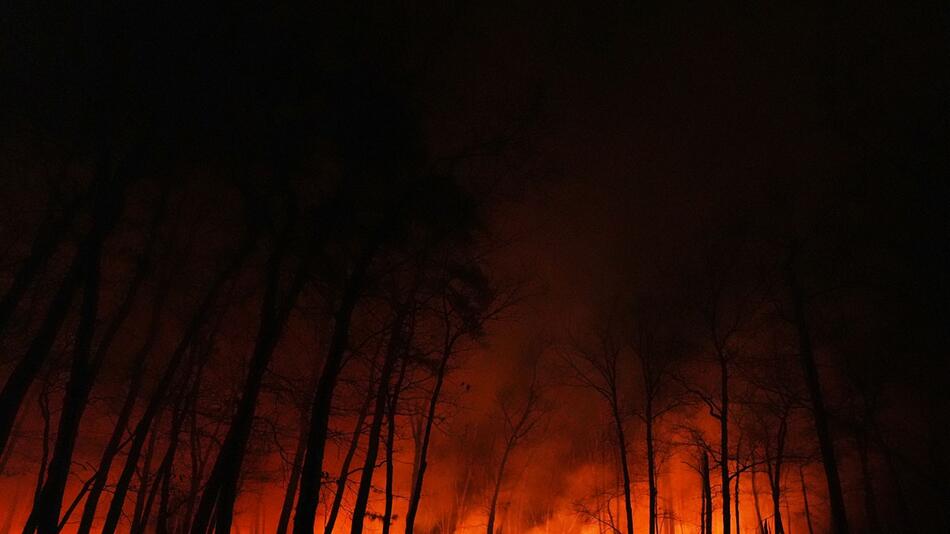 Flächenbrand in New Jersey