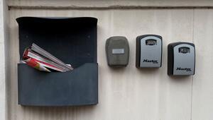 Schlüsselkästen an Hauswand