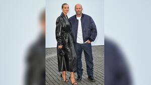 Stylischer Auftritt bei der Londoner Fashion-Week: Rosie Huntington-Whiteley und Jason Statham.