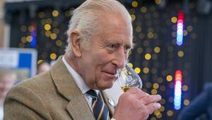 König Charles verkauft jetzt auch Whisky.