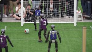 Anpfiff für die Robo-Kicker: Jagd nach dem WM-Titel 2050