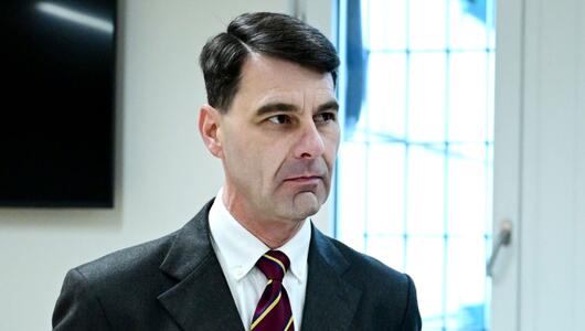 Peterlik zu Prozessbeginn im März