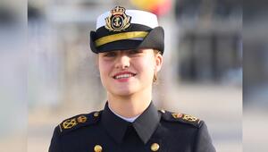 Prinzessin Leonor durchläuft derzeit ihre militärische Ausbildung.