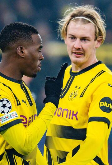 Jamie Gittens und Julian Brandt