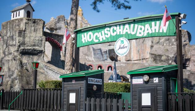 Mehrere Verletzte nach Achterbahn-Unfall in Wien