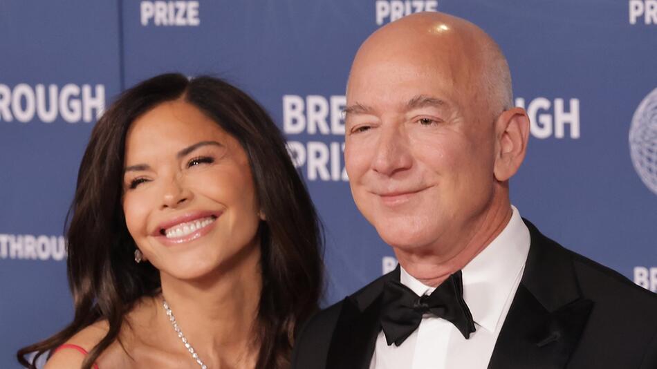 Treibt es Jeff Bezos mit seiner Hochzeit mit Lauren Sánchez auf die Spitze?