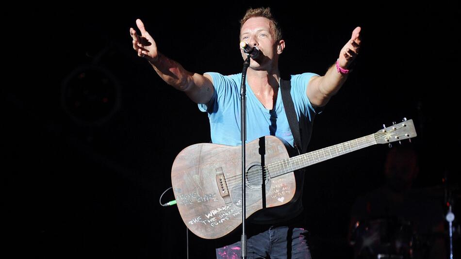 Coldplay-Sänger Chris Martin hat offene Arme für alle.