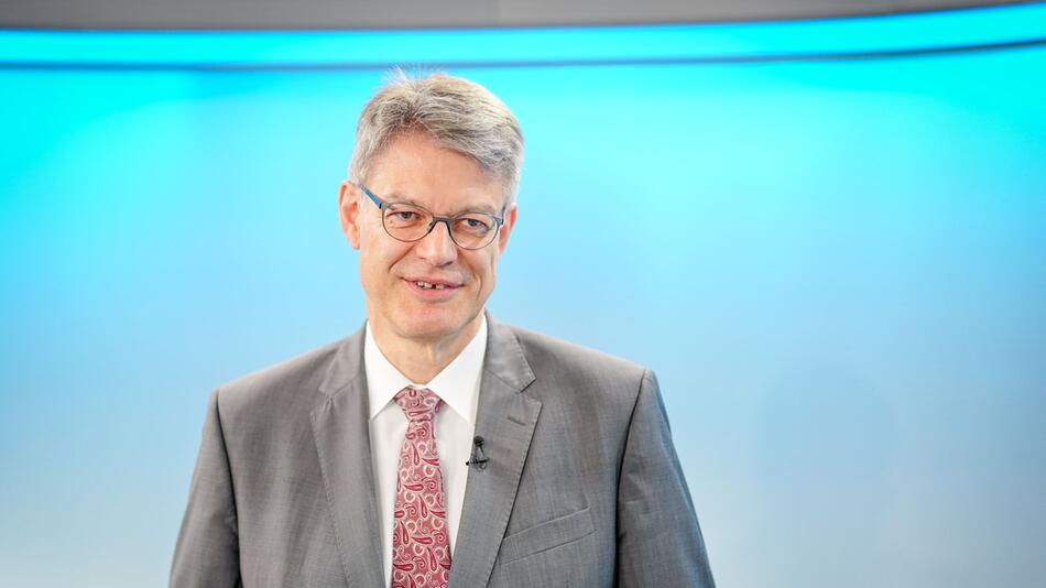 Bundesverkehrsminister Schnieder
