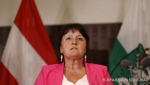Khom drängt in Sachen Sommerferien