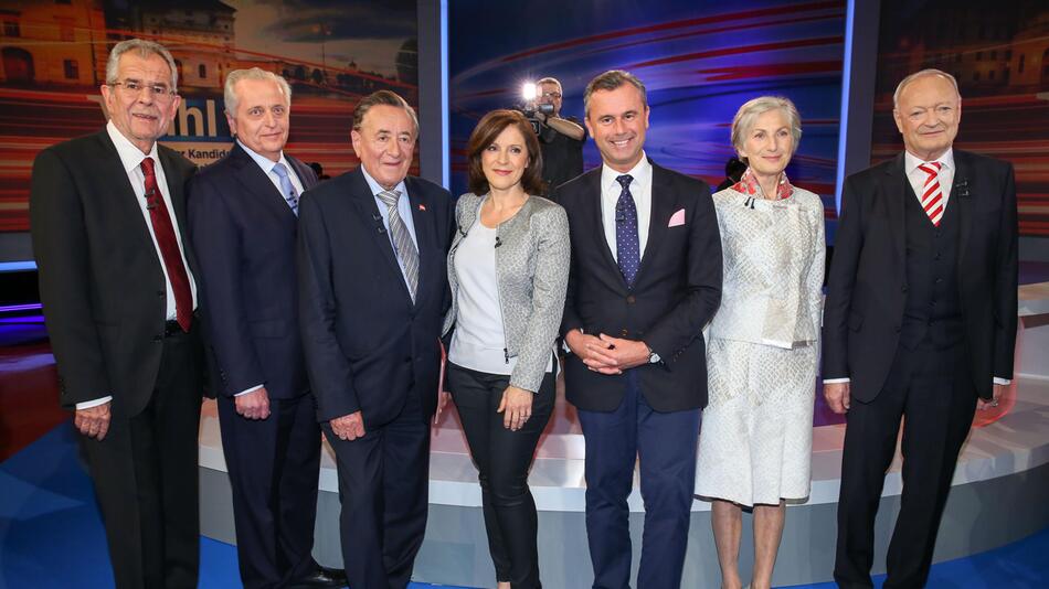 Alexander Van der Bellen, Irmgard Griss, Norbert Hofer bei Ingrid Thurnher in "Runde der Kandidaten"