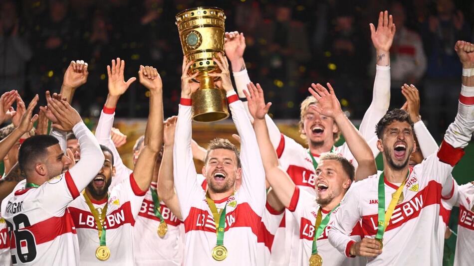 Pokalfinale: Stuttgarter Fans feiern ihren VfB