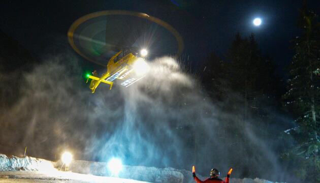 Ein 23-Jähriger wurde nach der Schlauchbootfahrt ins Spital geflogen