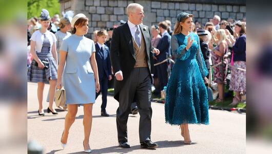 Prinz Andrew mit seinen Töchtern Prinzessin Beatrice (re.) und Prinzessin Eugenie.