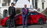 US-Präsident Donald Trump (r) und Tesla-CEO Elon Musk