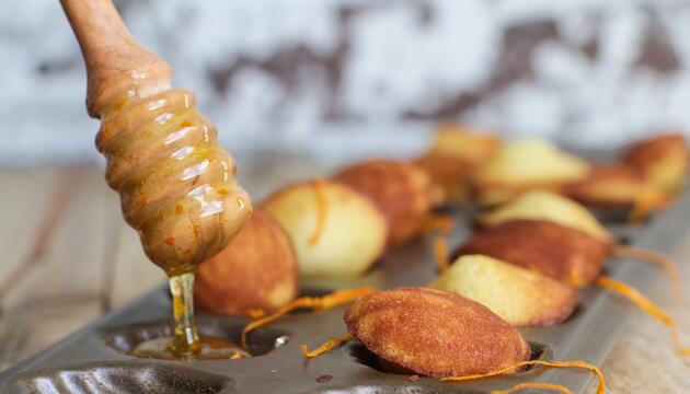 Madeleines sind der ideale Begleiter für Tee oder Kaffee am Nachmittag.