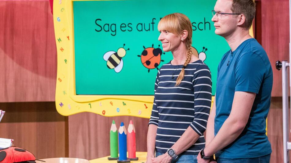 Gleich zückt Carsten Maschmeyer den Scheck: Andrea Gößlinghoff und Matthias Geenen von "M&A ...