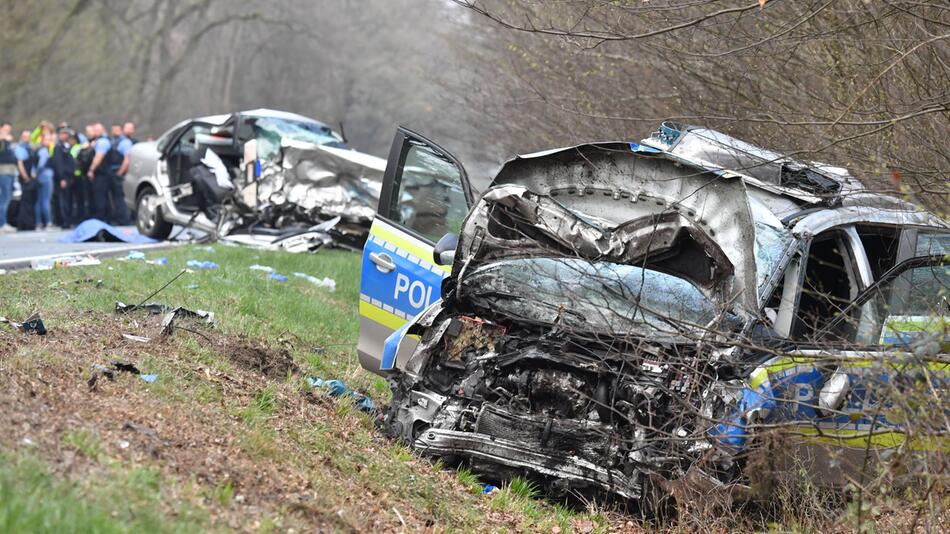 Tödlicher Unfall mit Streifenwagen der Polizei