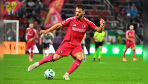 Eduard Löwen trauert um seine Ehefrau.