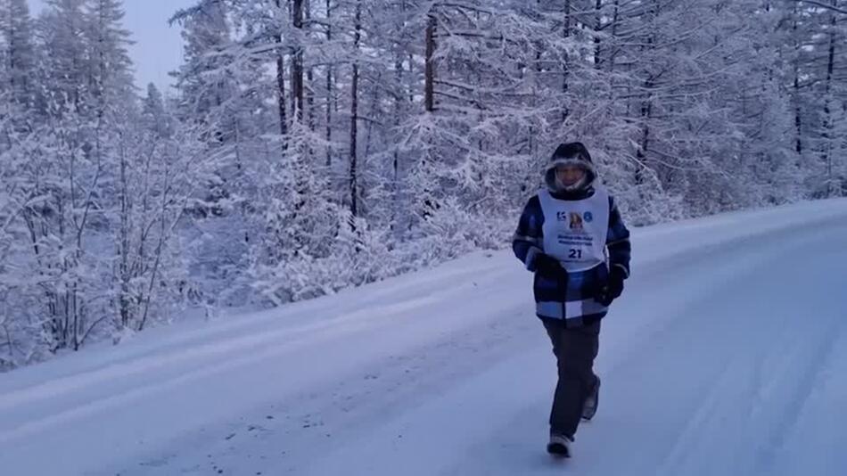 Russland: Marathon bei eisigen Temperaturen