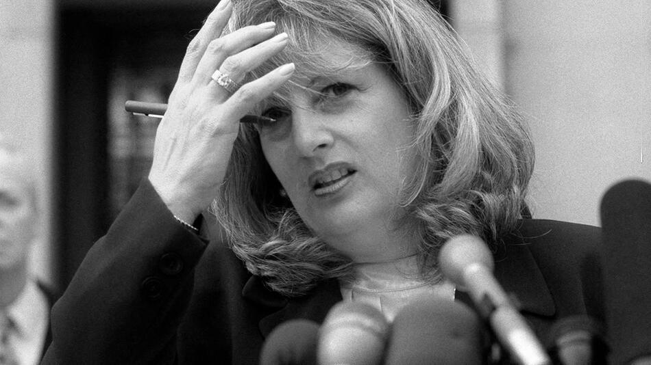 Schlüsselfigur in Lewinsky-Affäre Linda Tripp ist tot