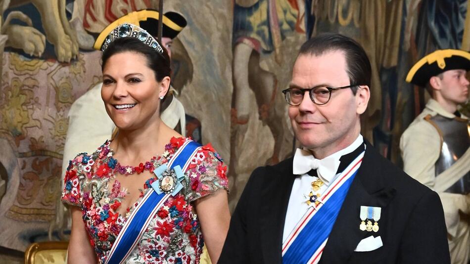 Kronprinzessin Victoria und Prinz Daniel glänzen bei jedem Auftritt - wie hier beim Galadinner ...
