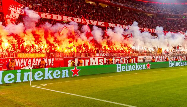 Pyrotechnik der Bayern-Fans