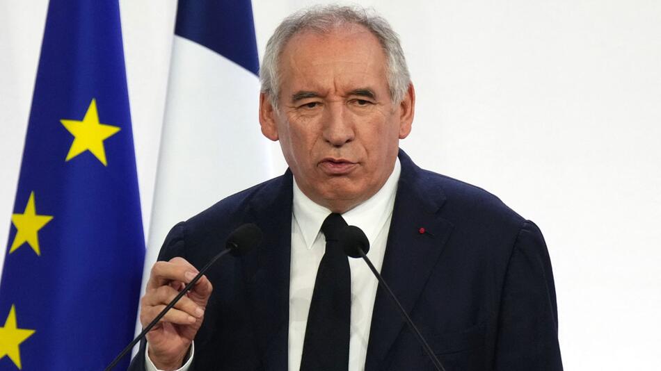 In Frankreich zeichnet sich Fall der Regierung ab