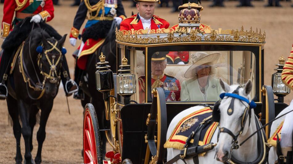 König Charles III. und Königin Camilla bei "Trooping the Colour" im Juni 2024.