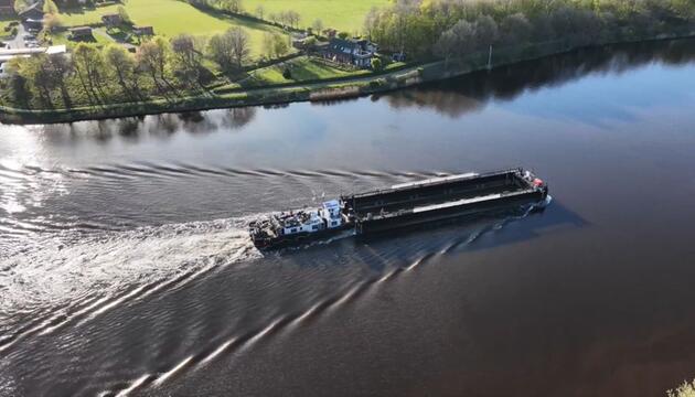 Wal vor Poel: Bringt der Lastkahn diese Woche die Rettung?