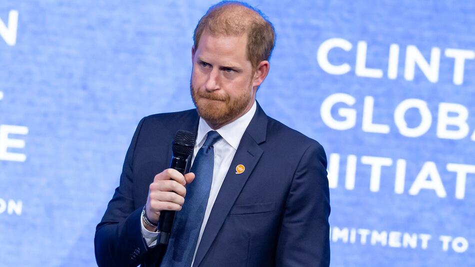 Prinz Harry tritt an Archies Geburtstag in Las Vegas auf.