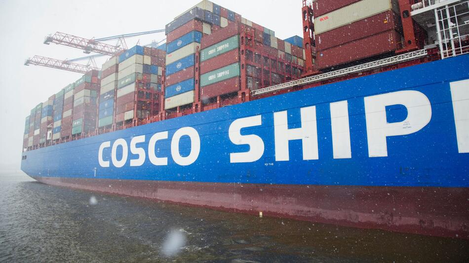 Chinesisches Containerschiff