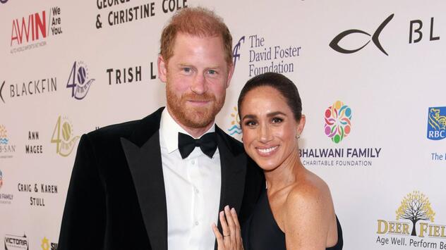Prinz Harry und Herzogin Meghan strahlten Arm in Arm für die Fotografen in Kanada.