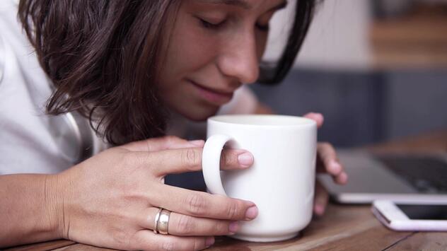 KORREKTUR! Fünf Minuten Kaffeeduft: Studie findet Effekte auf Stimmung und Entspannung
