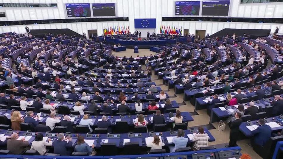 Von der Leyen übersteht Misstrauensvotum im EU-Parlament
