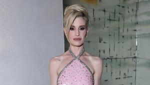 Kelly kontert Kritikern