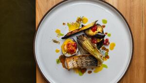 Fischgericht im "Deckman’s North at 3131"