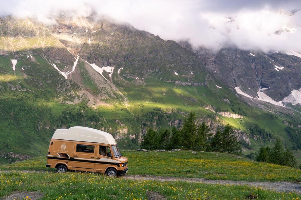 Fahrszene Mercedes Marco Polo