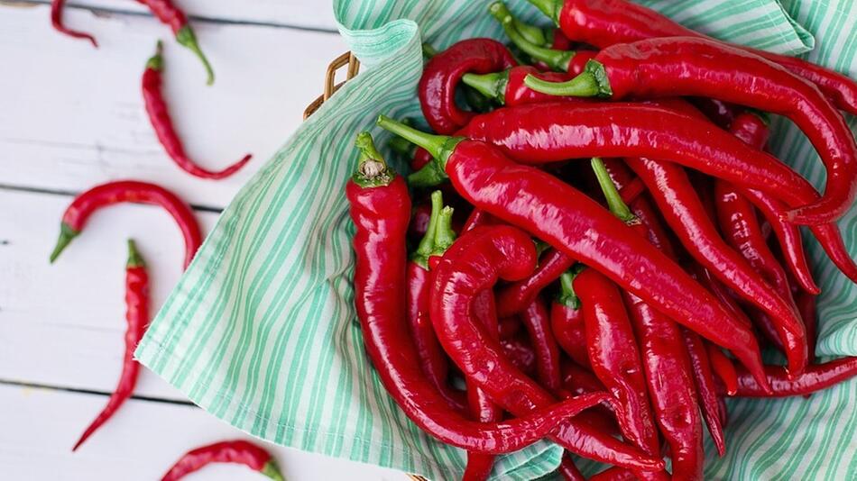 Frische Peperoni schmecken und sind gesund!