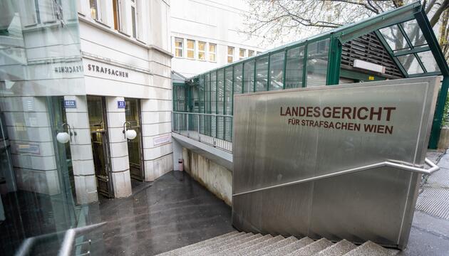 Eingang zum Landesgericht für Strafsachen Wien