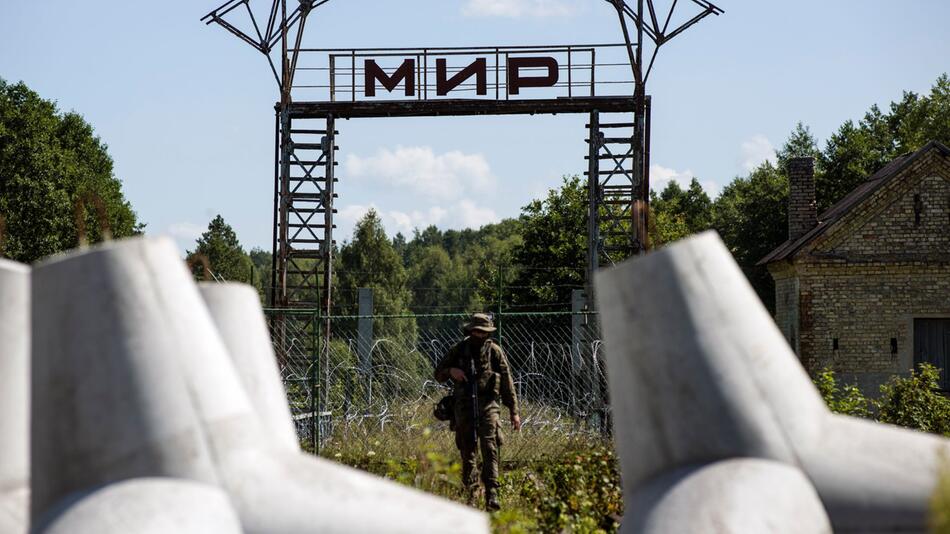 Polen will Referendum über Barriere an Grenze zu Belarus abhalten