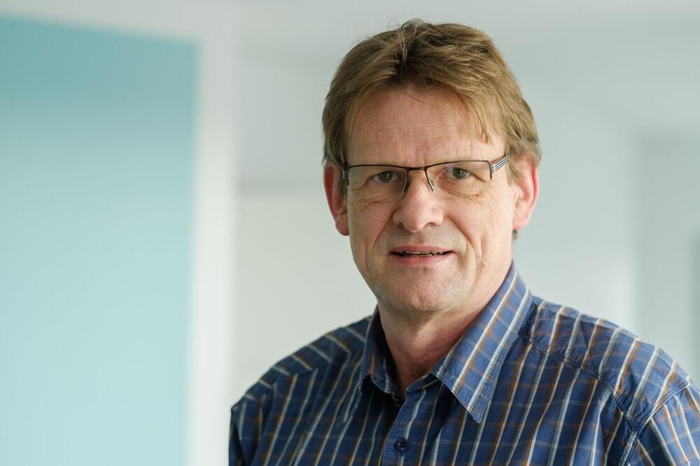 Prof Dr. Rudolf Stark
